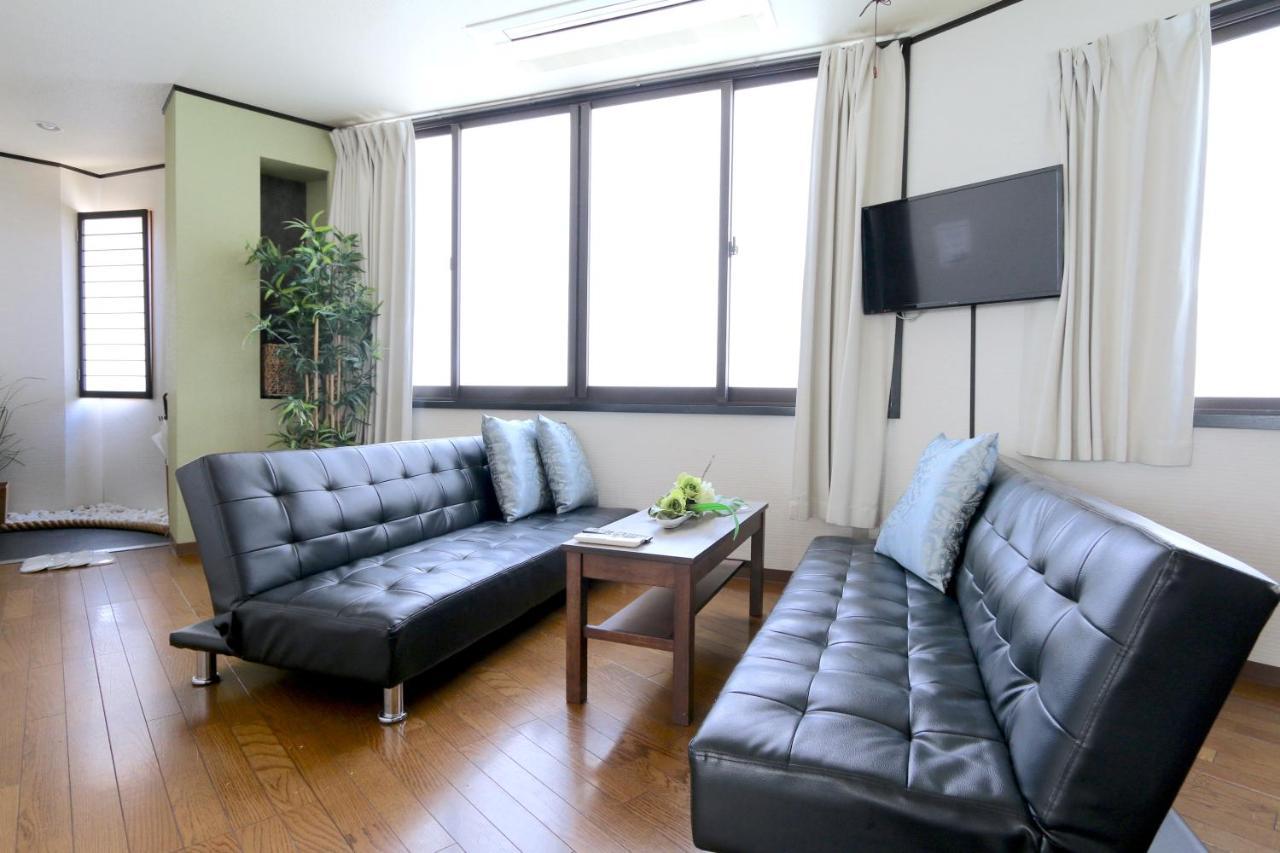 Liz3 Guest House Liz Nakazakicho โอซาก้า ภายนอก รูปภาพ
