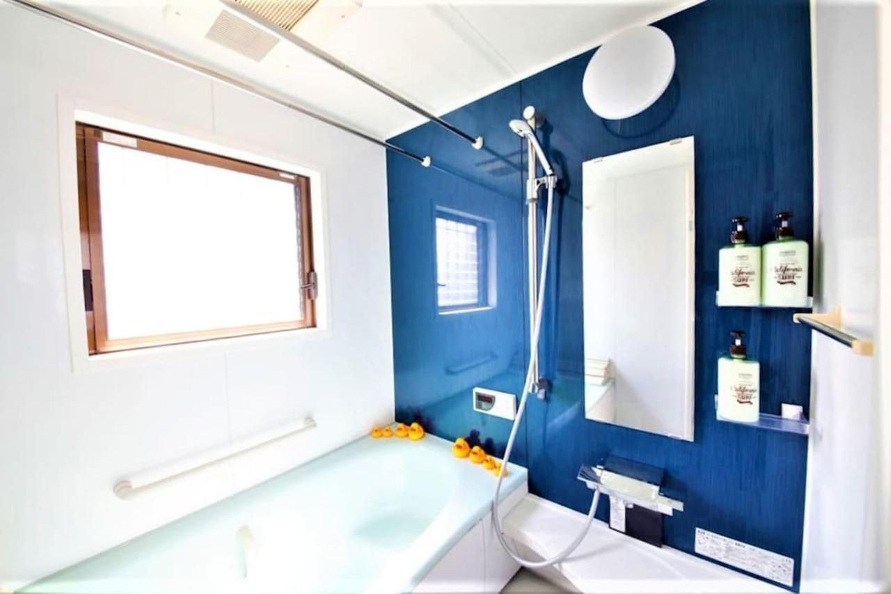 Liz3 Guest House Liz Nakazakicho โอซาก้า ภายนอก รูปภาพ