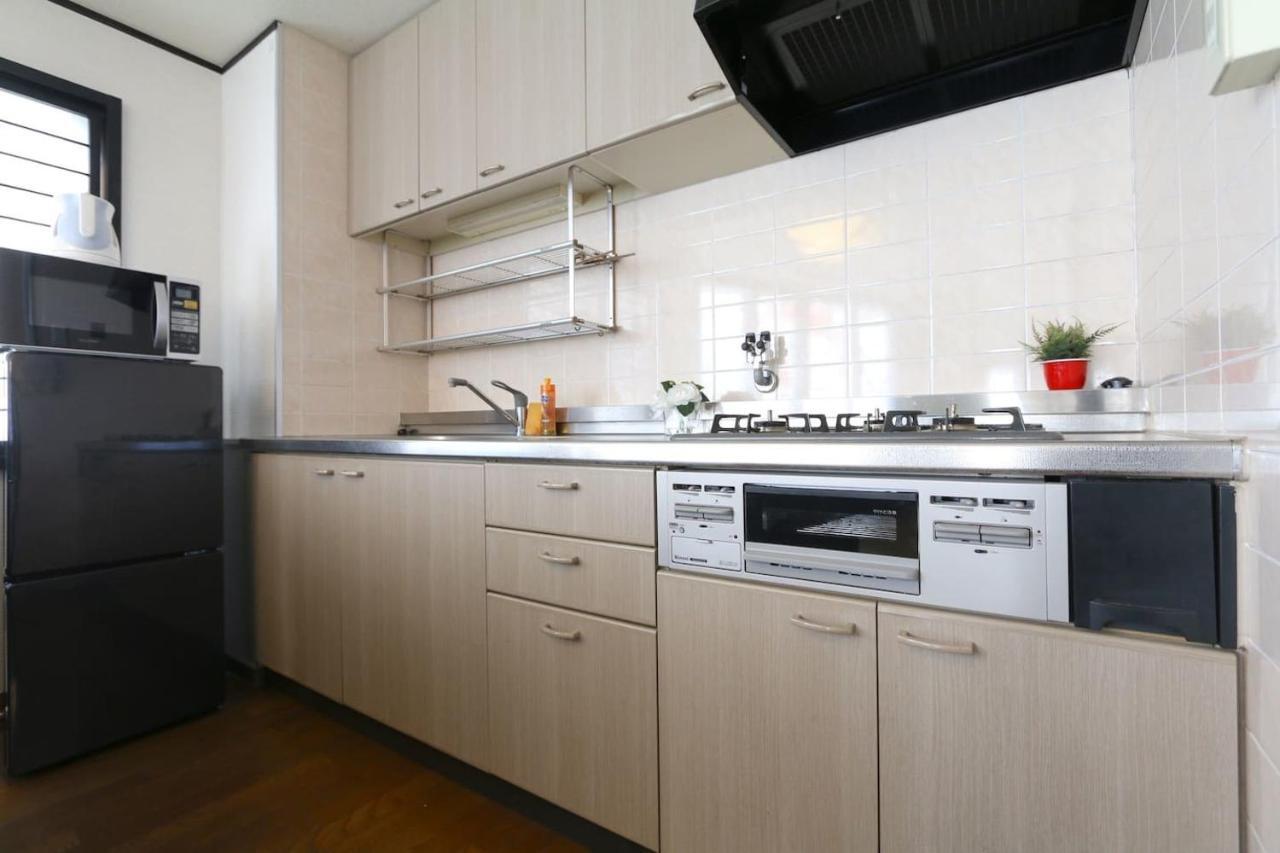 Liz3 Guest House Liz Nakazakicho โอซาก้า ภายนอก รูปภาพ